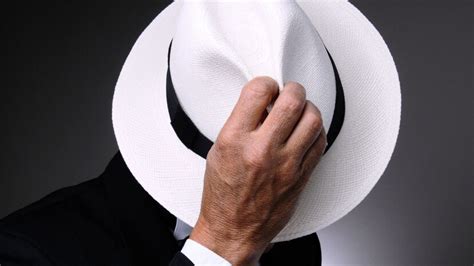 chapeau significato